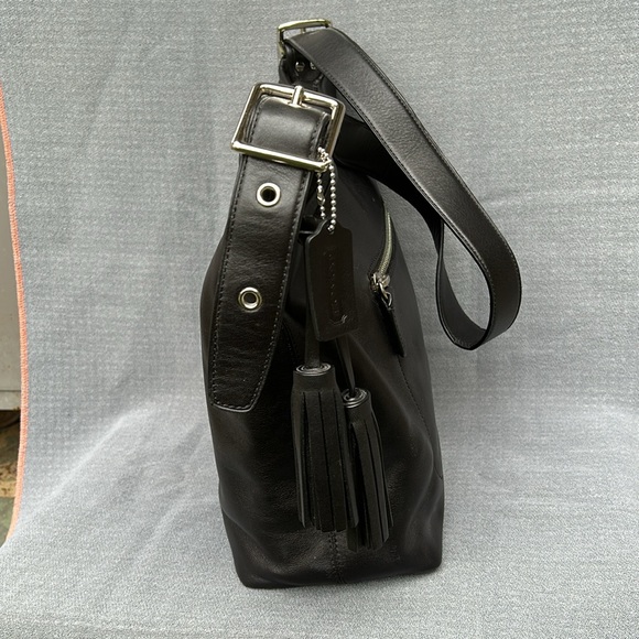 Coach Legacy Shoulder Bag 19889 - Picture 2 of 13